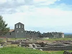 Partie inachevée de l'église de la Santissima Trinità.