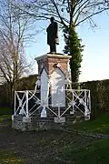 La statue de Désiré Guillemare.