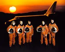 Shannon Lucid, James Adamson, John Blaha, David Low et Michael Baker