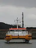 • Bateau pilote stationnaire