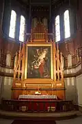 Autel de l'église avec une copie de Christen Brun (1828-1905) d'une Descente de Croix de Rubens.