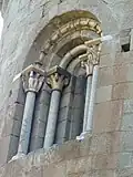 Fenêtre de l'abside, à l'est