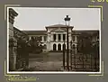 Ancien tribunal français à Hô Chi Minh-Ville en 1930, ultérieurement devenu le siège&nbsp;(vi) de la Cour populaire suprême du Viêt Nam.