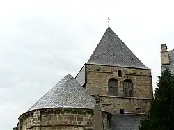 Le clocher de l'église Saint-Alyre.