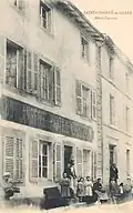 Saint-Christo-en-Jarez, Hôtel Couzon.