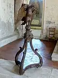 Aigle-lutrin.