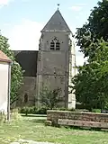 Le clocher-porche.