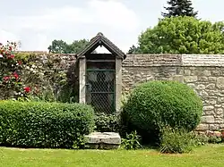 Puits de l'abbaye.