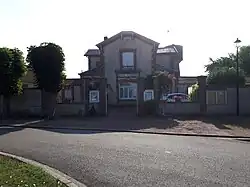 La mairie.