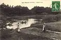 Saint-Léry ː l'étang du Loû au début du XXe&nbsp;siècle (carte postale).