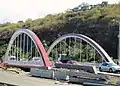 Le pont vu de l'aval