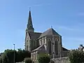 L'église Saint-Lunaire, construite en 1864-1865 par l'architecte Maignan en raison du déplacement du bourg à la suite de l'annexion de la section du Val.