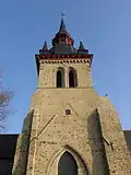 Face ouest de la tour avec traces d'arrachage de l'ancienne nef.