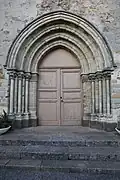 Porche ouest de l'église.