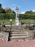 Le monument aux morts.