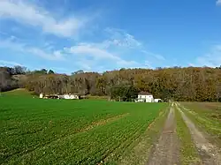 Vers la Garenne.