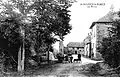 Le bourg de Saint-Sulpice-la-Forêt au début du XXe&nbsp;siècle (carte postale).