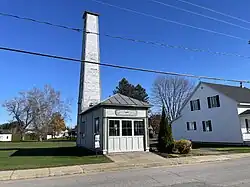 Caserne de pompier Patrick-Douville (1930), rue Principale.