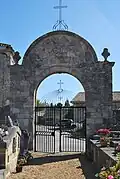 Porche oriental (intérieur) du cimetière
