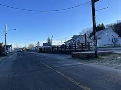 Quai de gare de Via Rail Canada, rue Marchildon.