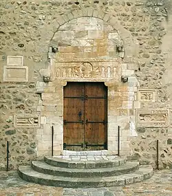 Le portail.