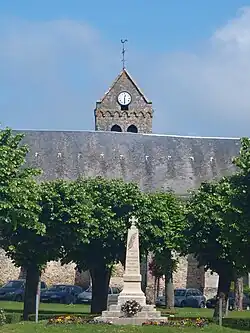 Monument aux morts.