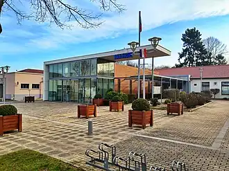 Saleux