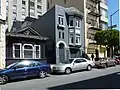 Maisons.