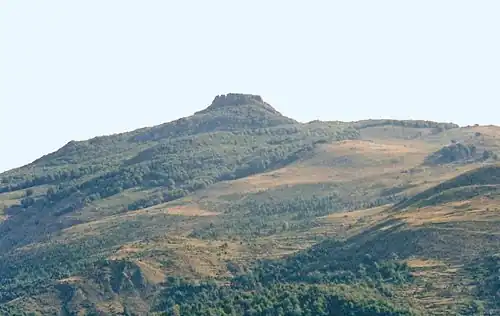 San Petrone vu de Carticasi.