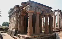 Temple tétrastyle prostyle de la période Gupta 17 à Sanchi, un exemple de l'architecture bouddhiste; Ve&nbsp;siècle