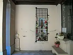Oratoire avec une Piétà
