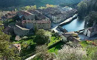 La Peschiera vue du haut de la ville.