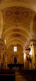 L'intérieur de l'église.