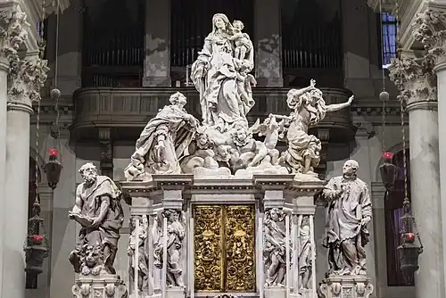 La sculpture de Josse le Court.