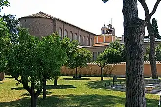 Vue depuis le jardin des orangers.