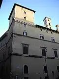 La tour du palais Colonna&nbsp;sur la piazza Santi Apostoli.
