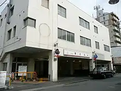 Entrée de la gare