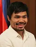 Melinda Verga remporte le Snatch Game de la quatrième saison avec son imitation de Manny Pacquiao.