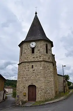 La façade.
