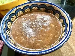 Sauce à base de pâte de cormes.