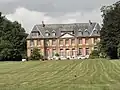 Le château du Saussay.