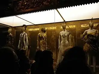 Exposition Savage Beauty.
