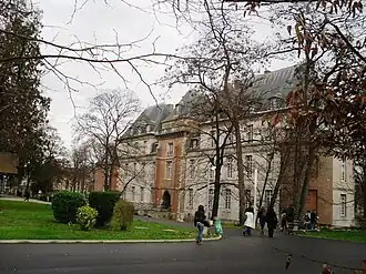 Château de Savigny-sur-Orge, actuel lycée Corot.