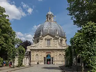 Image illustrative de l’article Basilique Notre-Dame de Montaigu