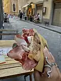 Schiacciata au prosciutto crudo.