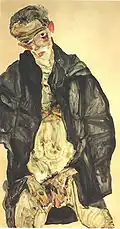 Portrait en plan américain d'un homme au visage fatigué, nu sous une veste sombre, mains sur le sexe