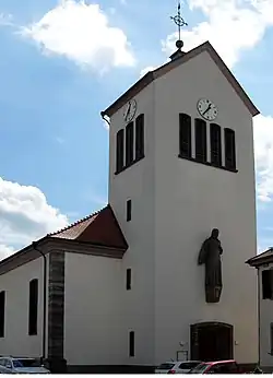 L'église côté ouest.