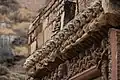 Sculptures au Gujari Mahal, un palais au fort de Gwalior. Avril 2019.