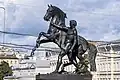 Un des Rossebändiger sur le pont Anitchkov à Saint-Pétersbourg.