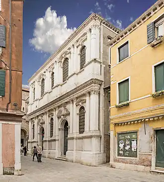 La Scuola Grande dei Carmini.